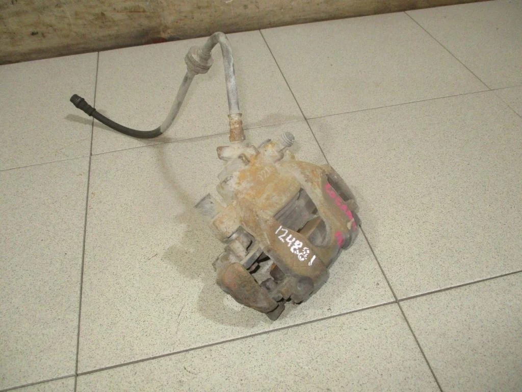 Суппорт передний левый Renault Logan 2 L52