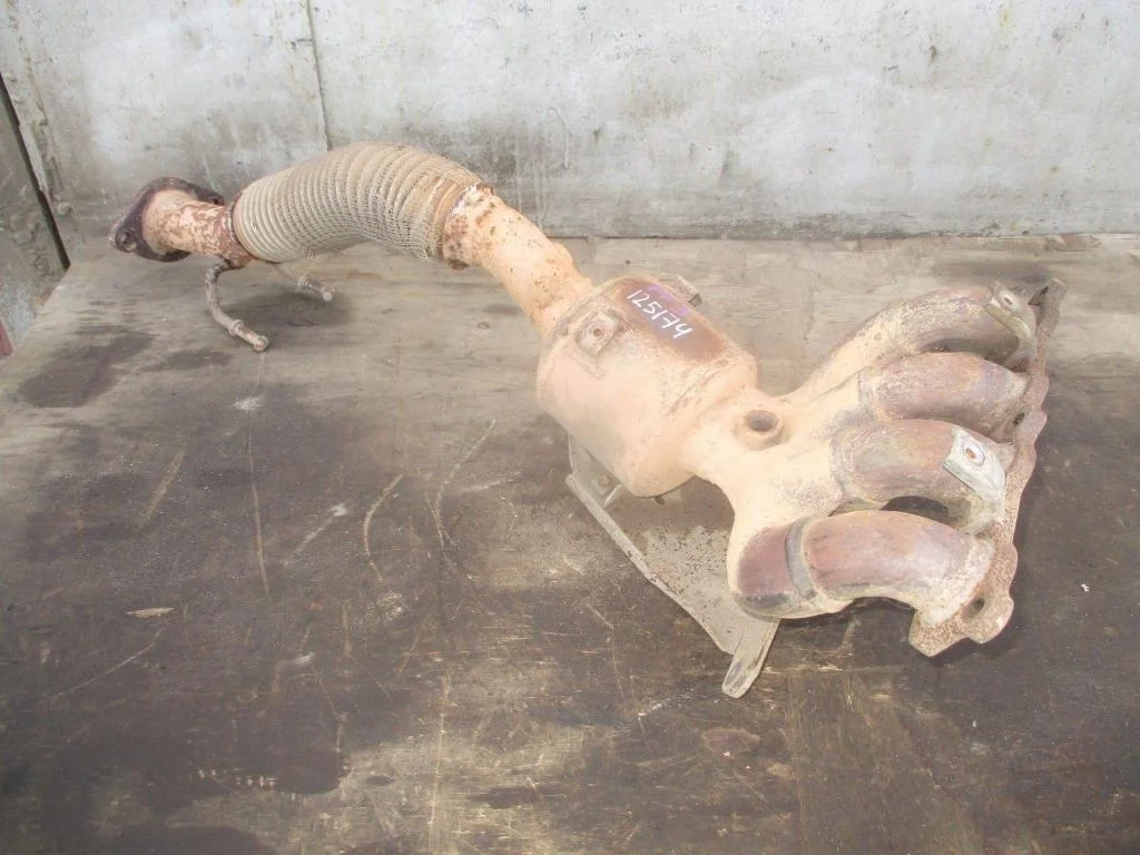 Коллектор выпускной Ford Focus 2013