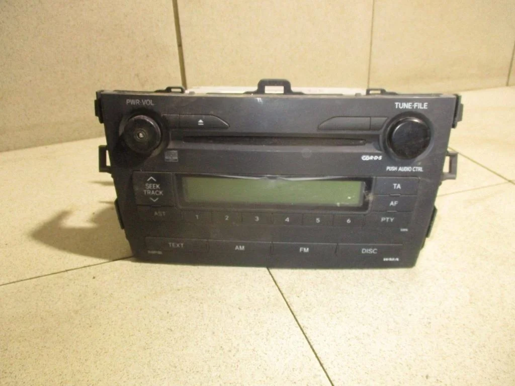 Магнитола Toyota Corolla E150