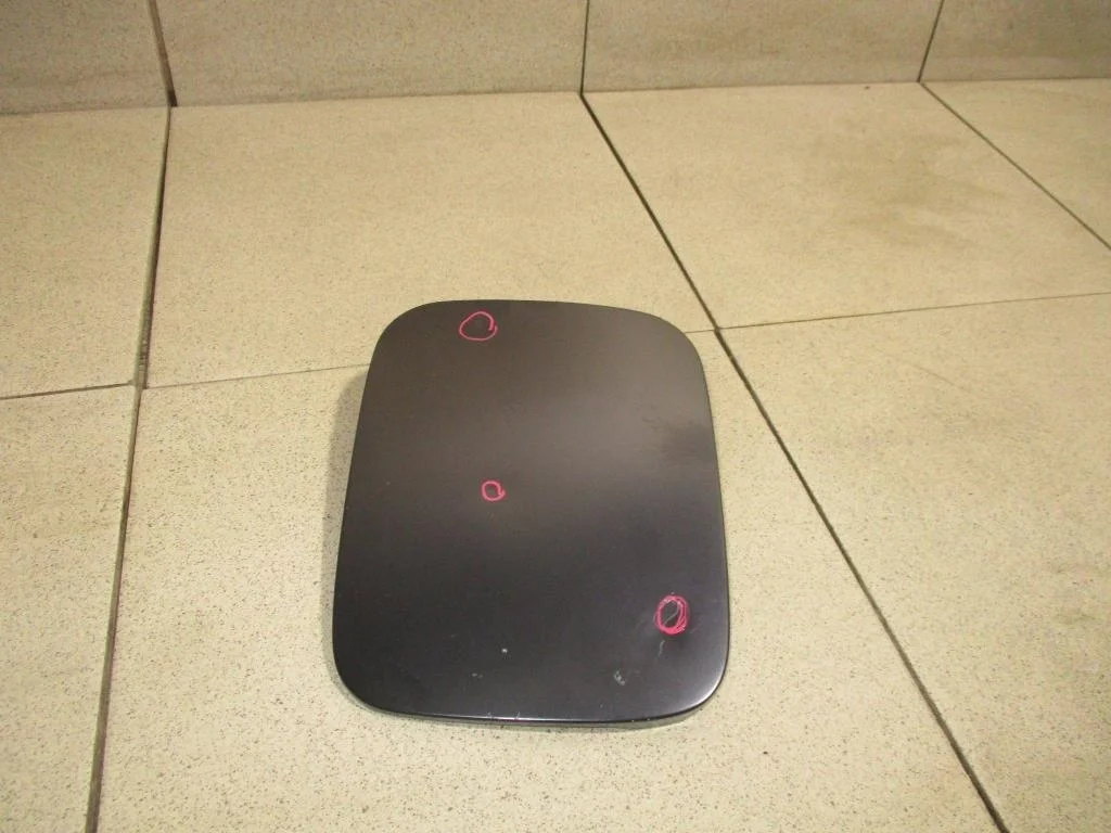 Лючок бензобака Toyota Camry XV30