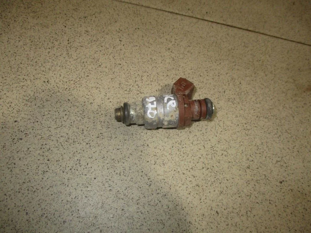 Форсунка топливная Chevrolet Lacetti J200