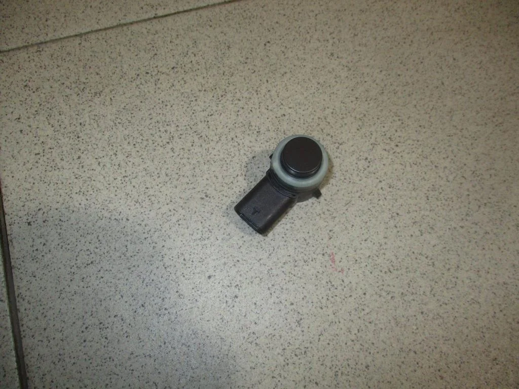 Датчик парковки Porsche Macan 95B