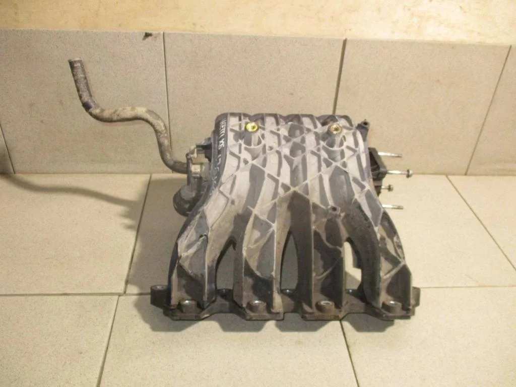 Коллектор впускной Chevrolet Lacetti J200