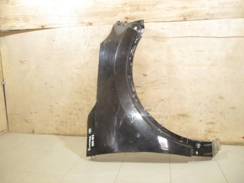 Крыло переднее правое Ford Explorer U502