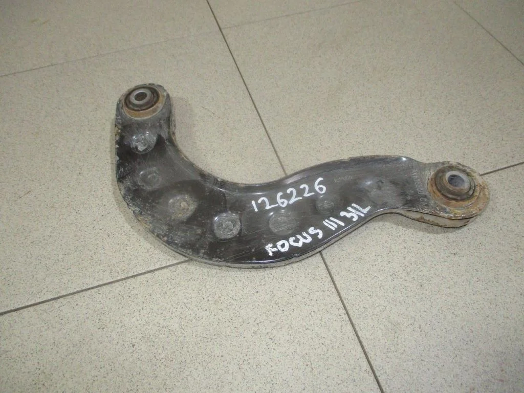 Рычаг задний верхний Ford Focus 3