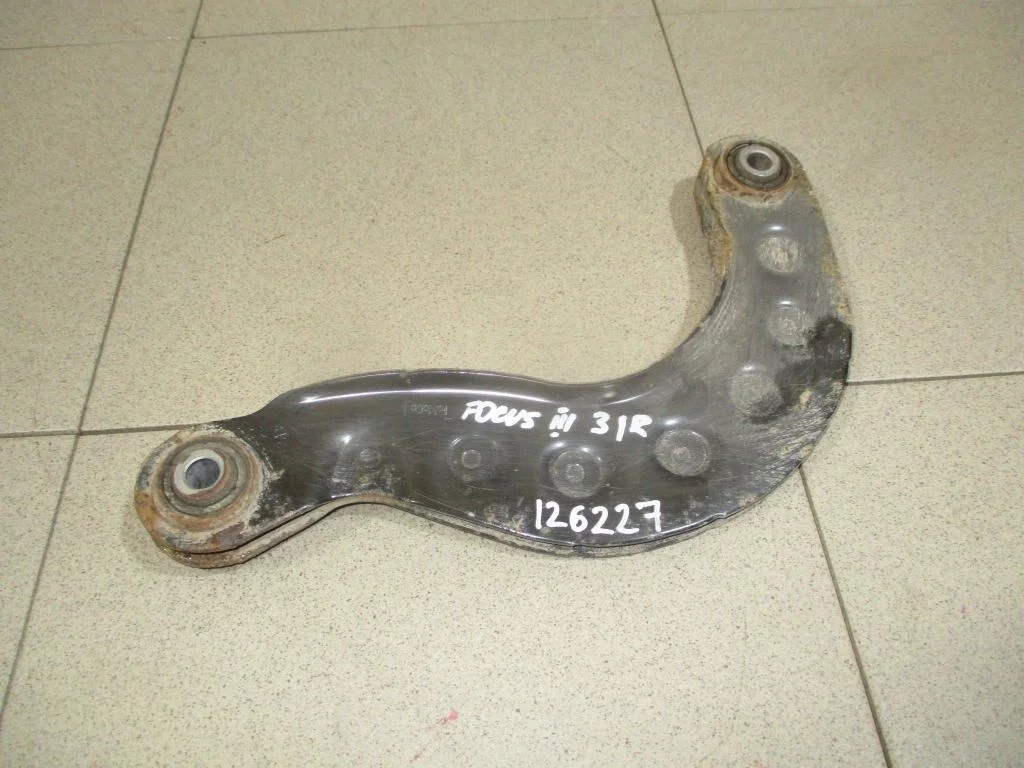 Рычаг задний верхний Ford Focus 3