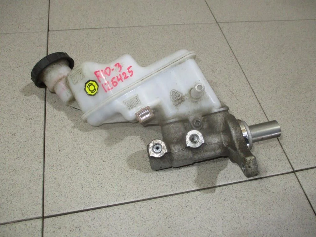 Цилиндр тормозной главный Kia RIO 3 UB, QB