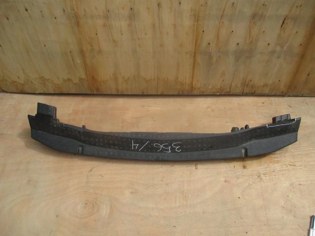 Наполнитель переднего бампера Lexus LX570 J200