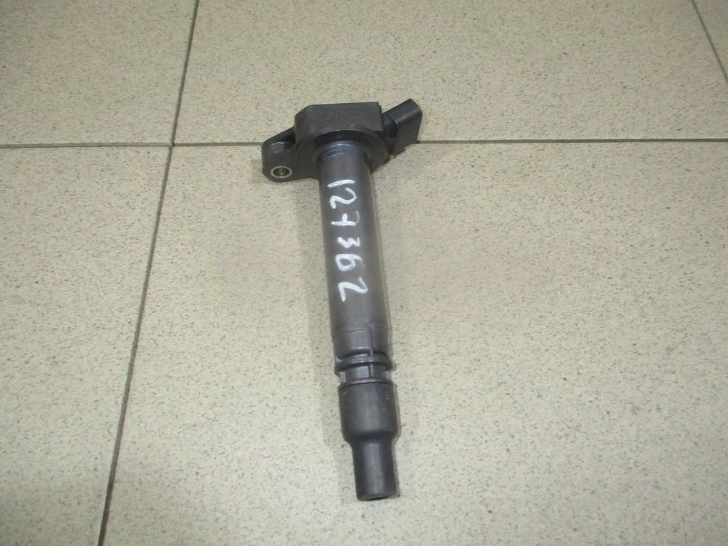 Катушка зажигания Toyota Land Cruiser J200