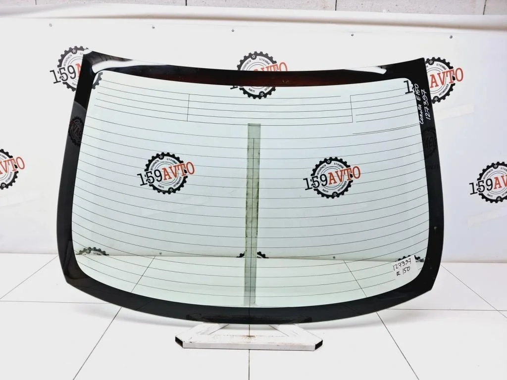 Стекло заднее Toyota Corolla E150