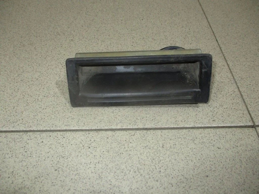 Кнопка открывания багажника Porsche Cayenne 1 955, 957