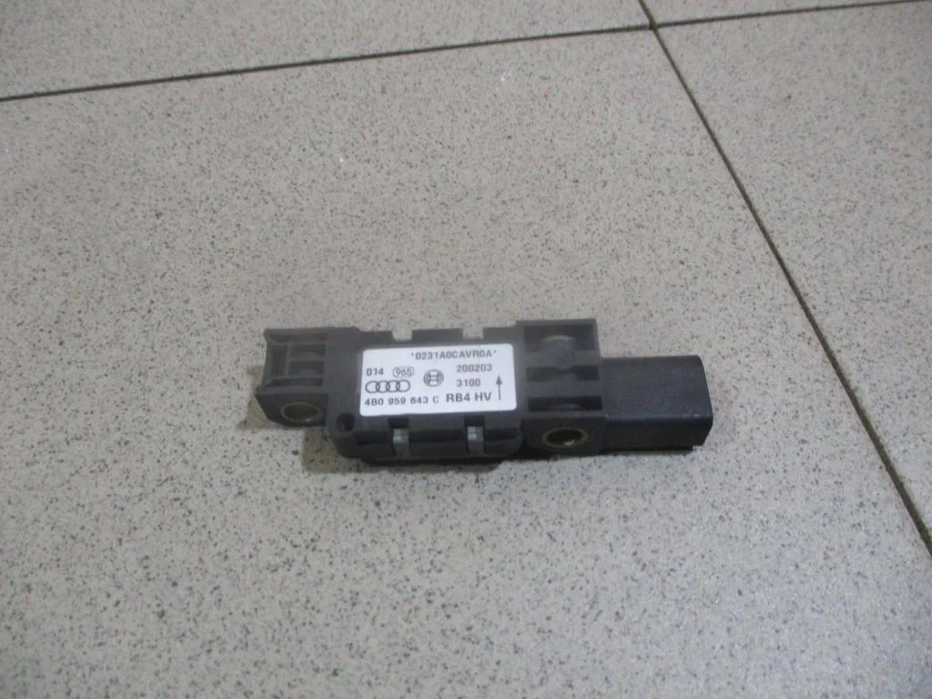 Датчик air bag Porsche Cayenne 1 955, 957