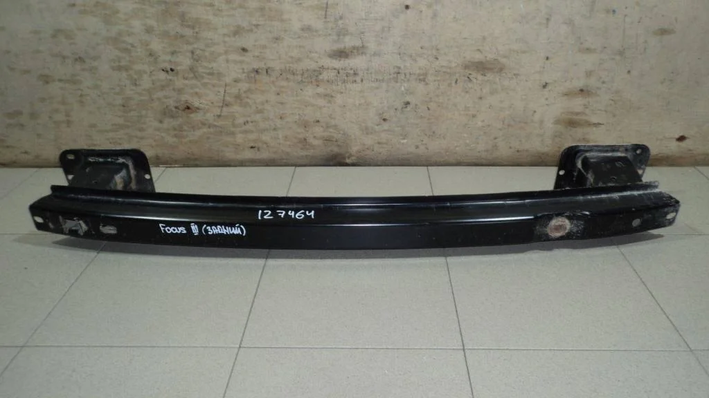 Усилитель заднего бампера Ford Focus 3