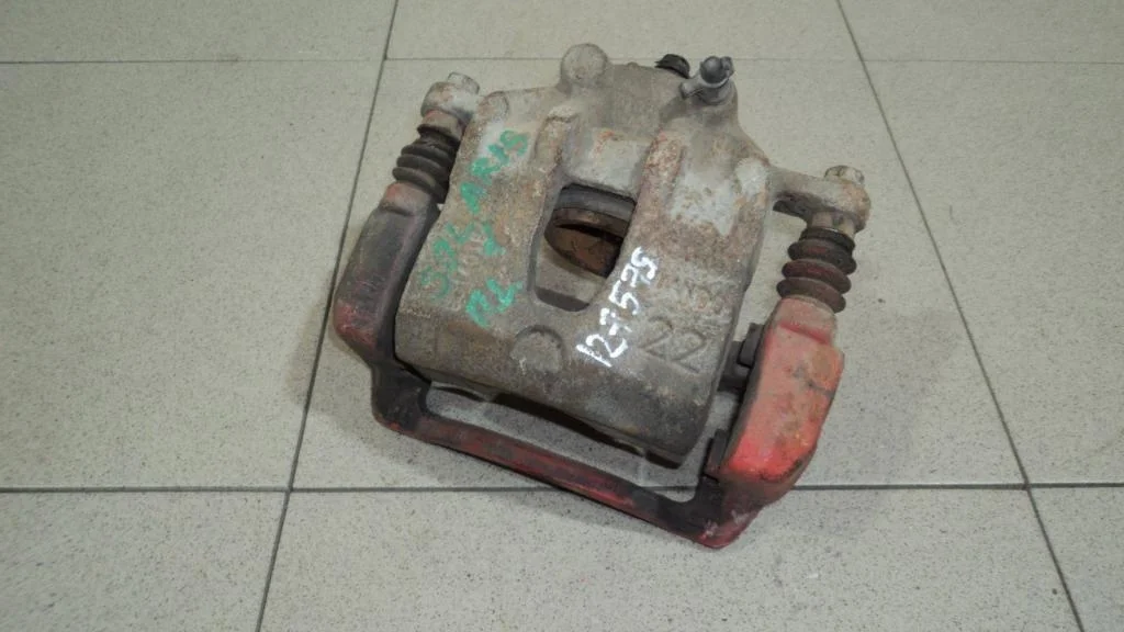 Суппорт передний левый Hyundai Solaris 1 RB