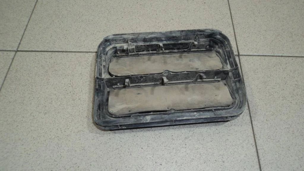 Решетка вентиляционная Renault Sandero 1 BS