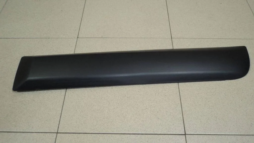 Молдинг задней левой двери Renault Sandero 1 BS