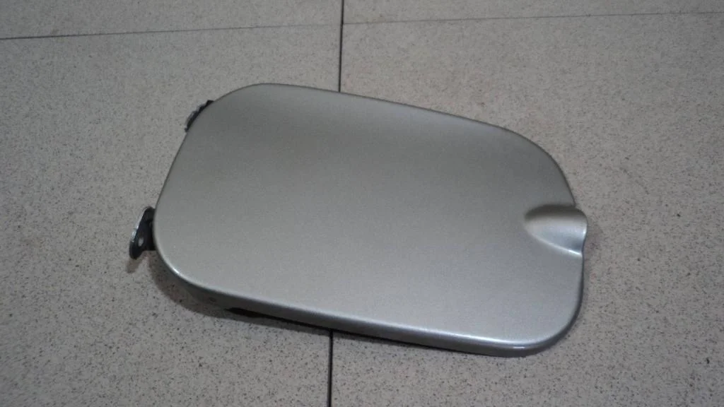 Лючок бензобака Renault Sandero 1 BS