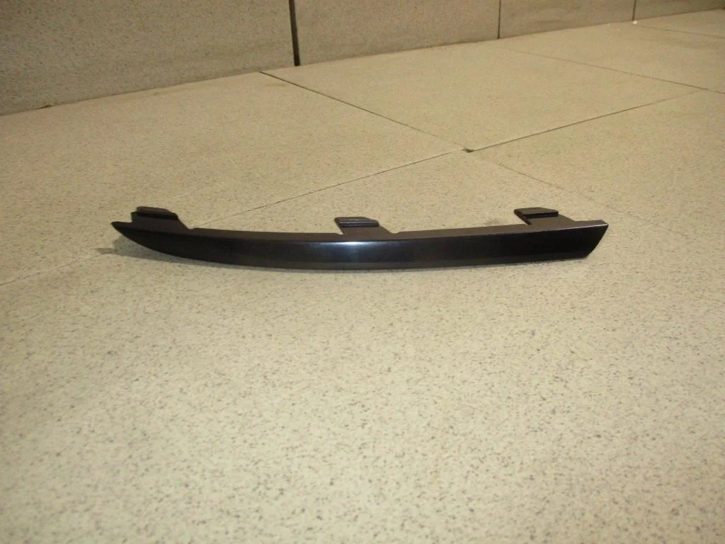 Молдинг заднего бампера левый Volkswagen Polo 5