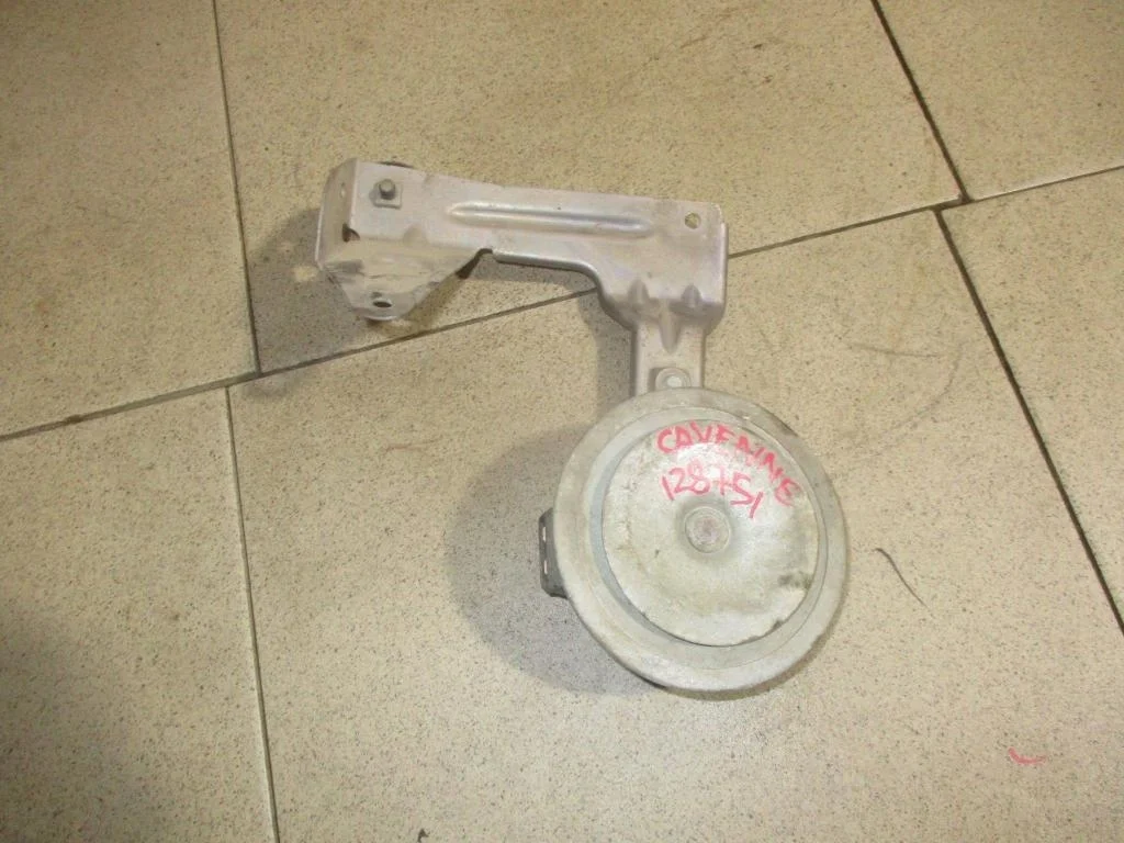 Сигнал звуковой Porsche Cayenne 1 955, 957