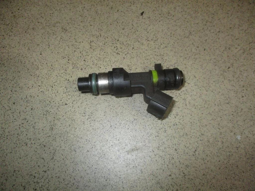 Форсунка топливная Nissan Teana 2006 J31