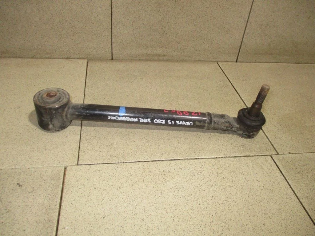 Тяга задняя поперечная Lexus IS250 XE20