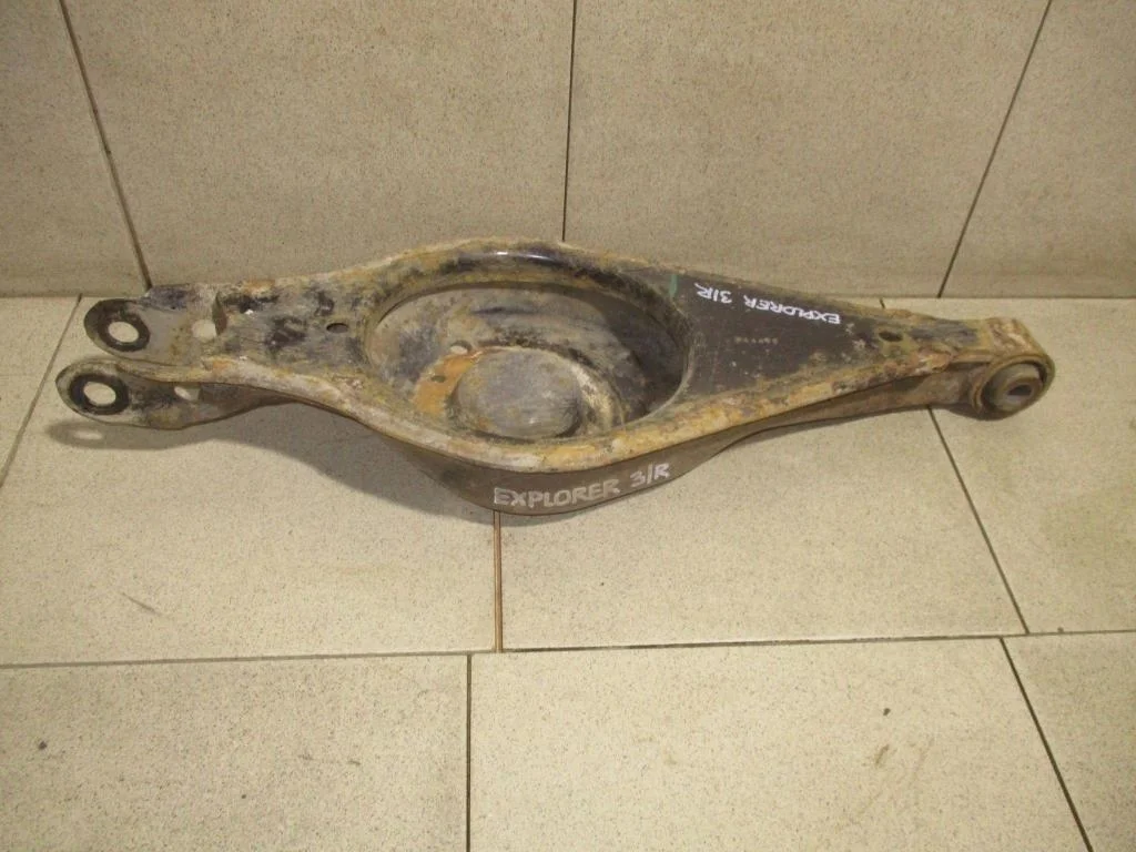 Рычаг задний нижний Ford Explorer U502