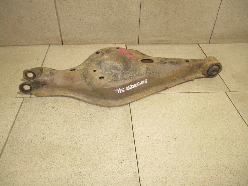 Рычаг задний нижний Ford Explorer U502