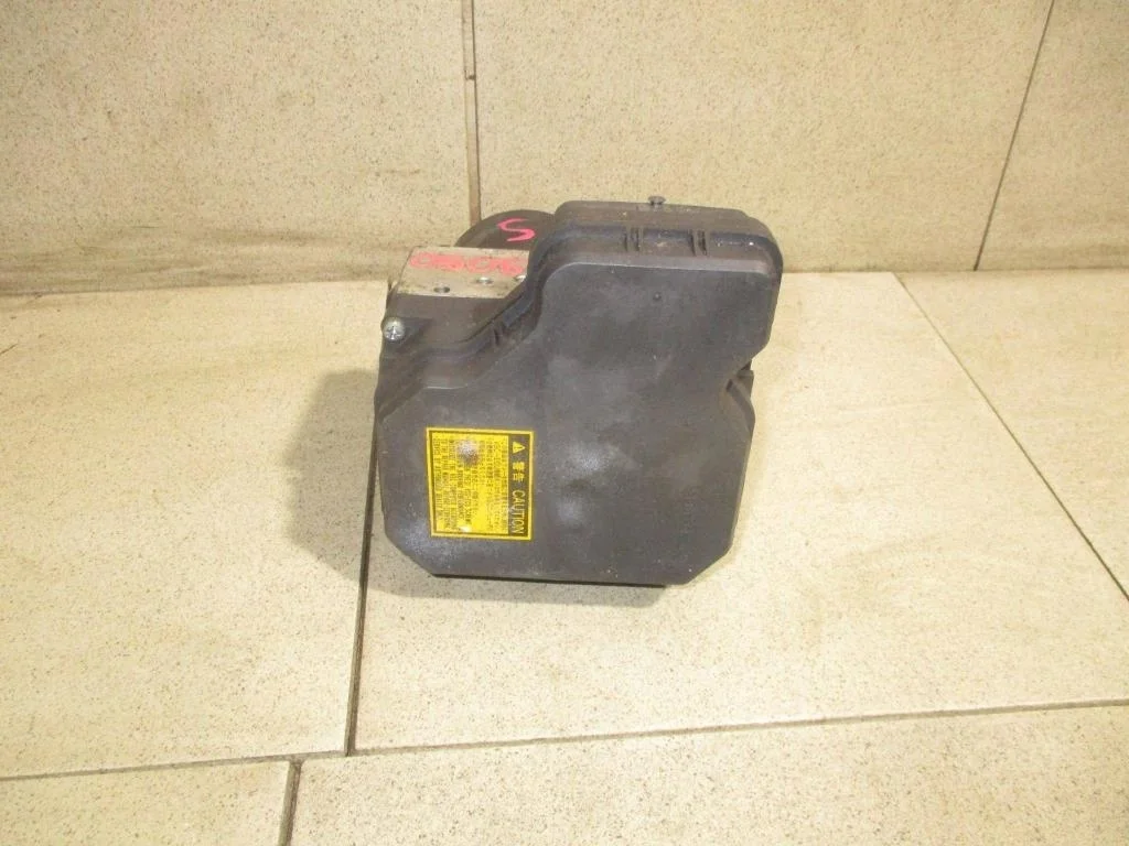 Блок abs Lexus IS250 XE20