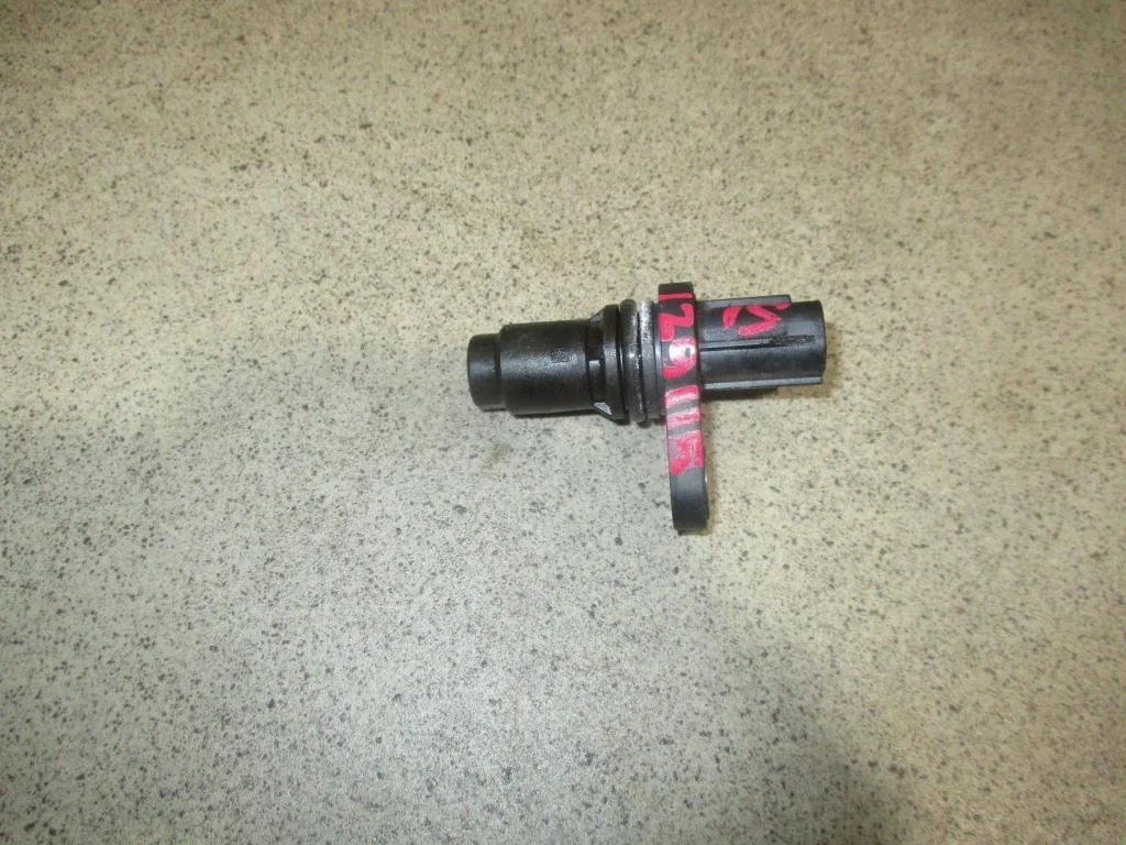 Датчик положения распредвала Lexus IS250 XE20