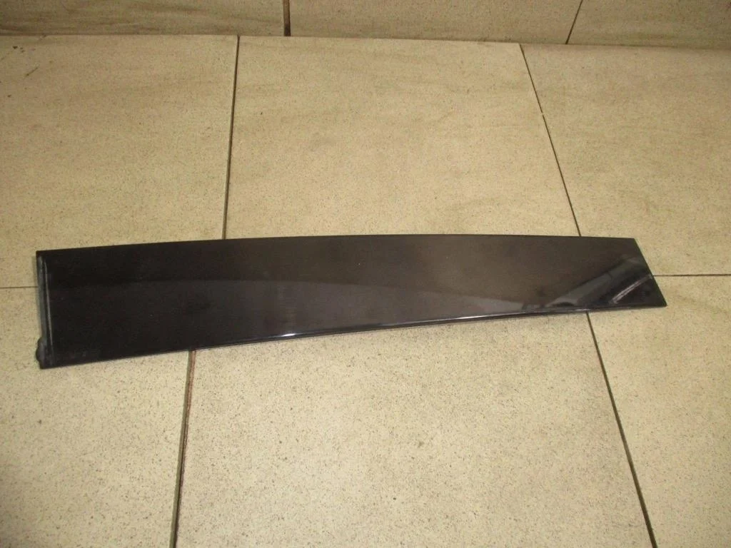 Накладка двери задней левой Mercedes-Benz GL-Class 2011 X164