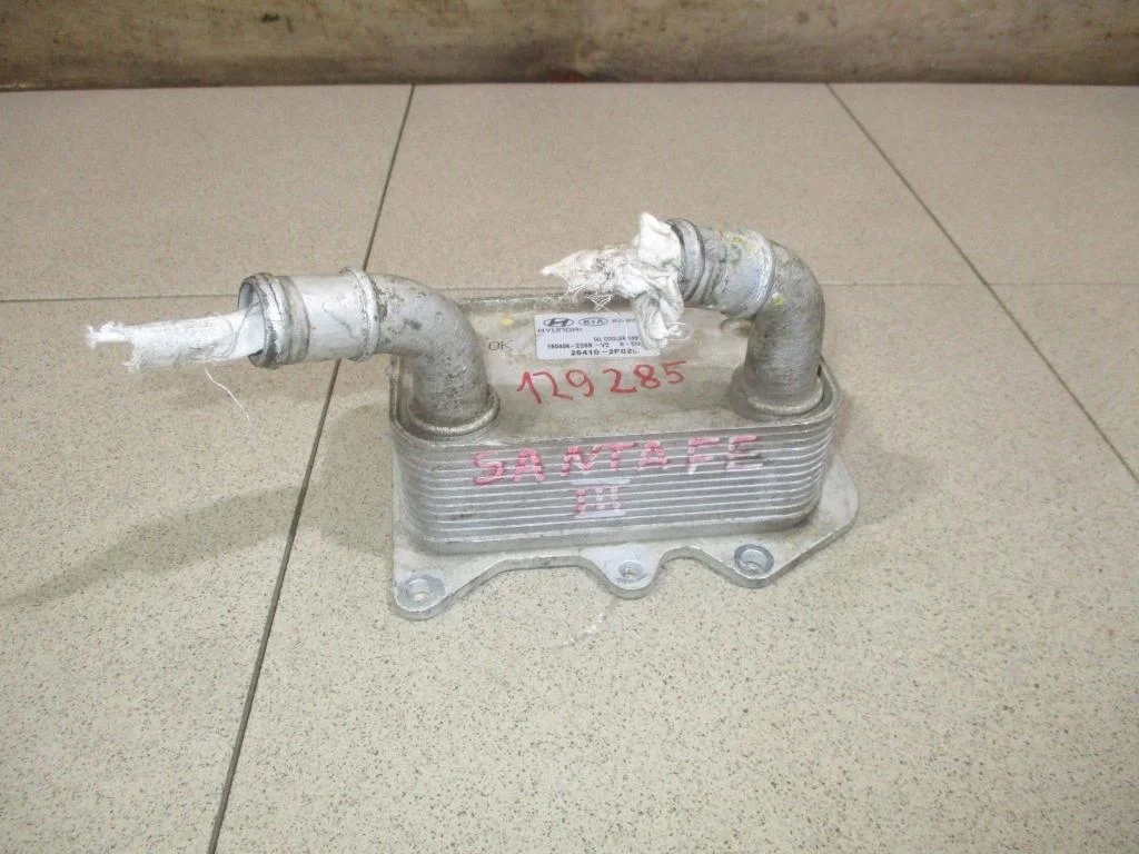 Радиатор масляный Hyundai Santa Fe 3 DM