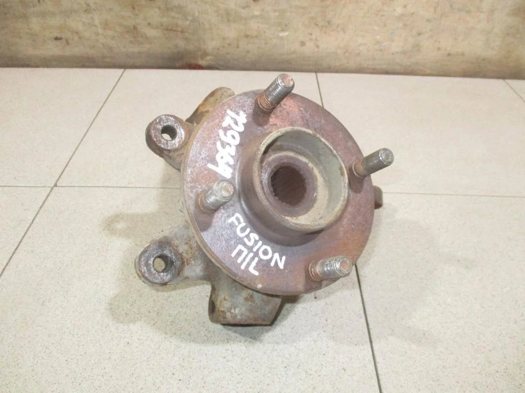 Кулак поворотный передний левый Ford Fusion CBK