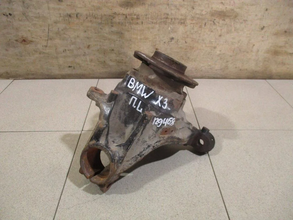 Кулак поворотный передний левый BMW X3 F25