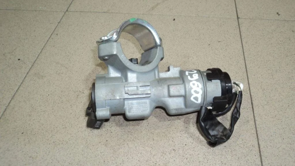 Замок зажигания Hyundai Solaris 1 RB