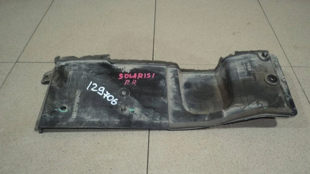 Кожух радиатора Hyundai Solaris 1 RB