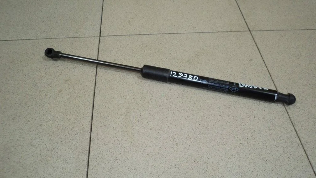 Амортизатор двери багажника Renault Duster 1