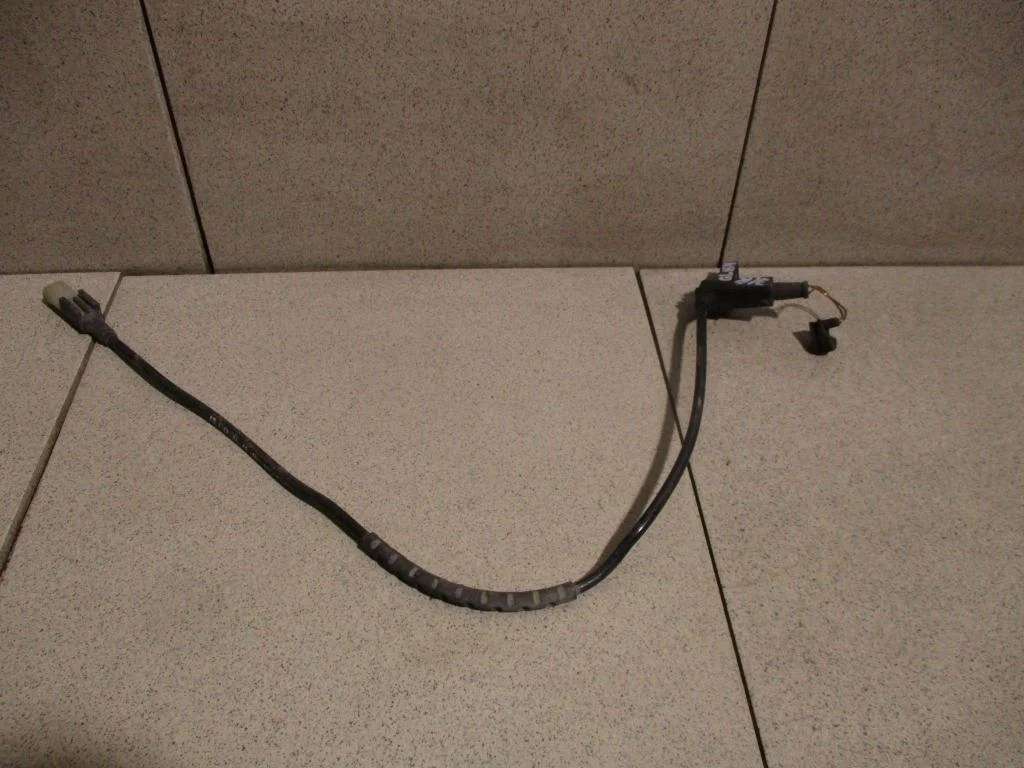 Датчик износа колодок Mercedes-Benz GL-Class 2011 X164