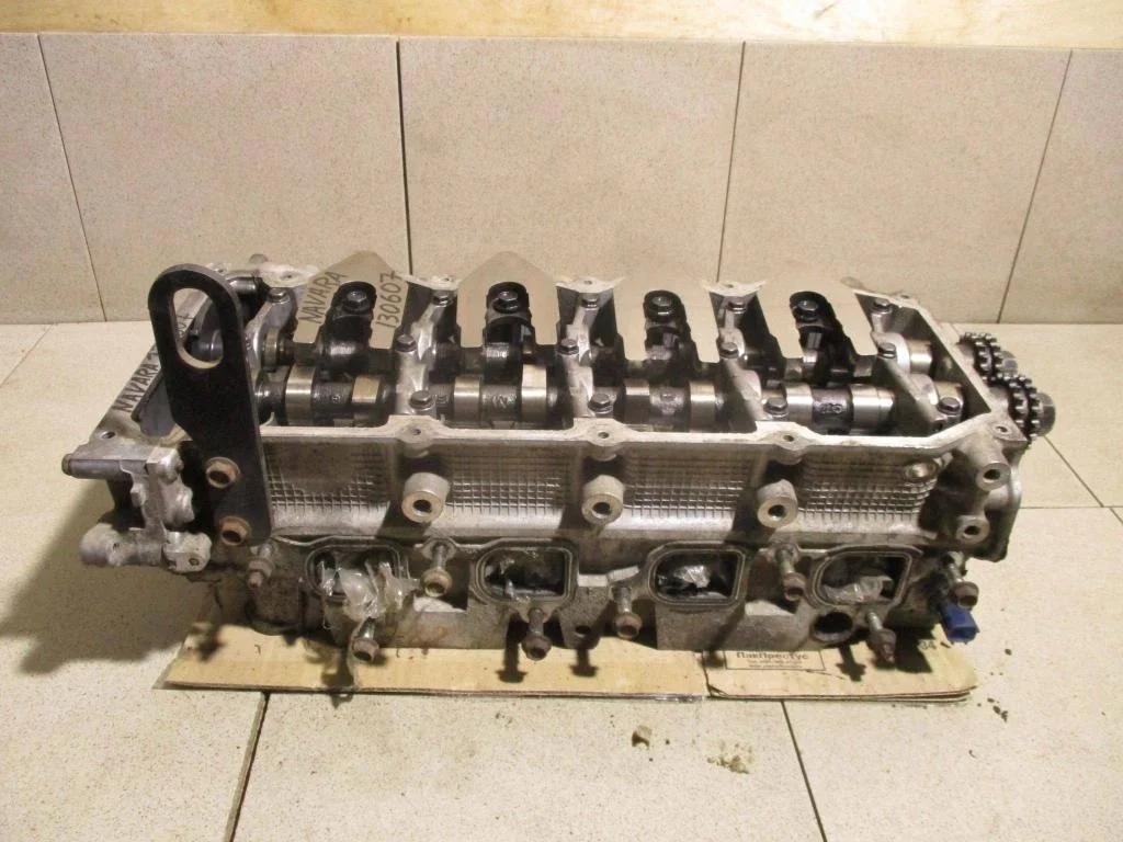 Головка блока Nissan Navara 2007 D40