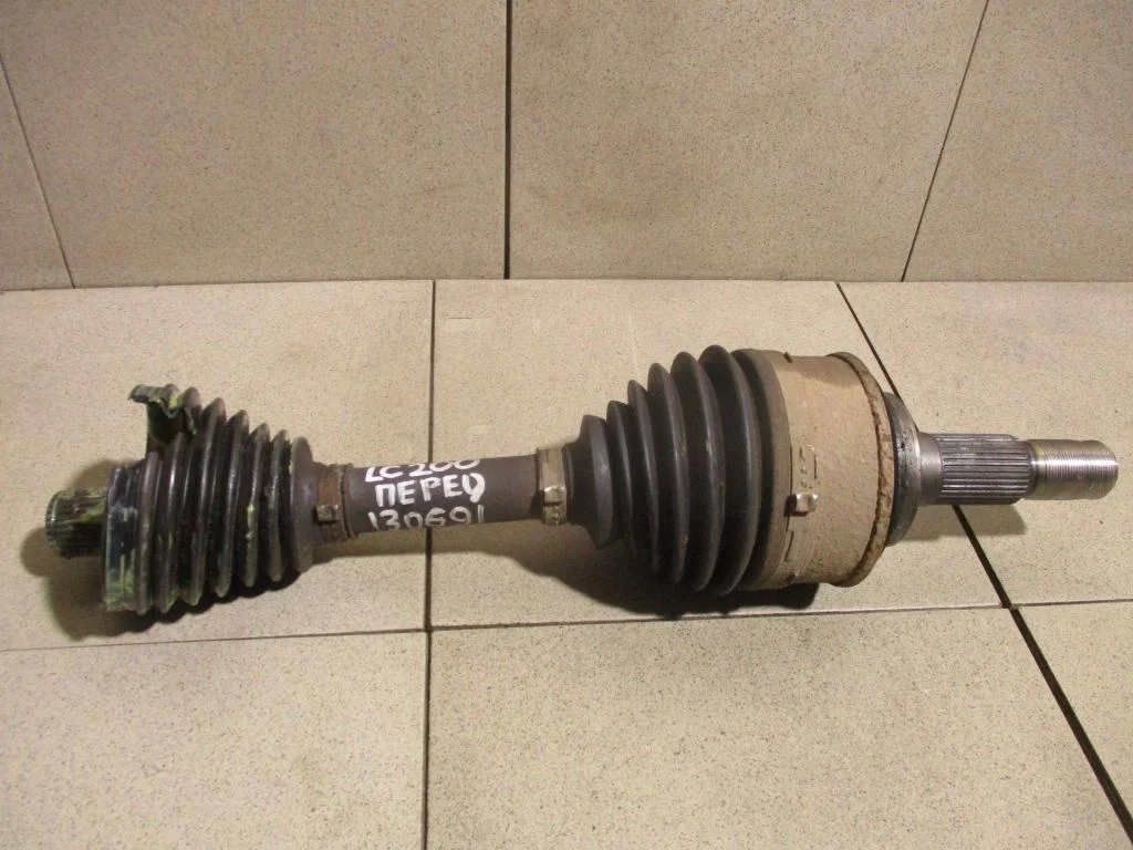 Полуось передняя Toyota Land Cruiser J200