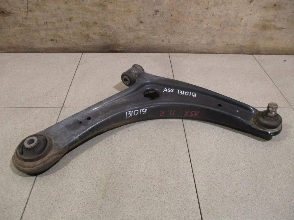 Рычаг передний правый Mitsubishi ASX 2017