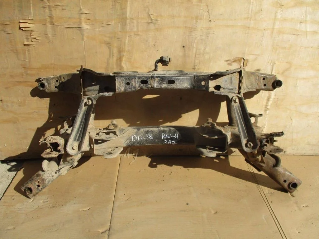 Балка задняя Toyota RAV4 A30