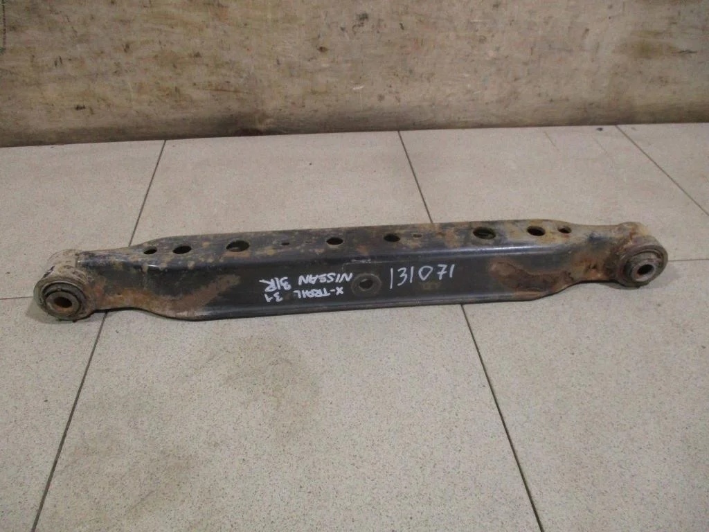 Рычаг задний нижний Nissan X-Trail T31