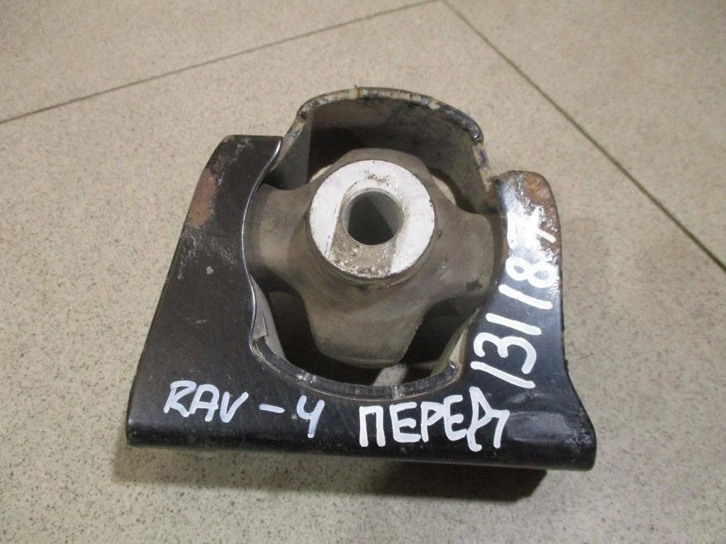 Опора двигателя передняя Toyota RAV4 A30