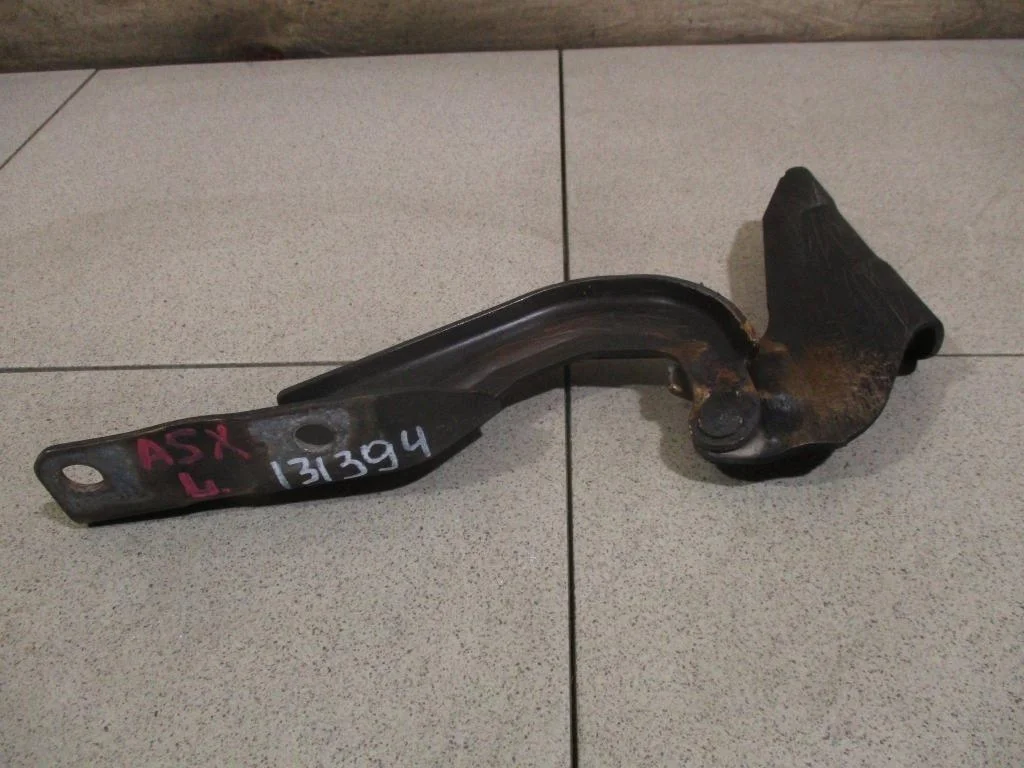 Петля капота левая Mitsubishi ASX 2017