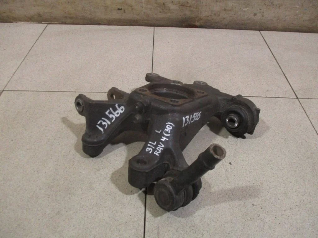 Кулак поворотный задний левый Toyota RAV4 A30