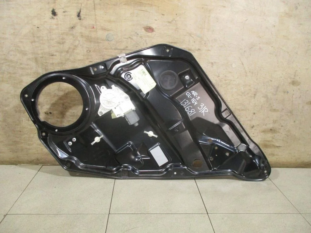 Стеклоподъемник задний правый Mercedes-Benz GL-Class 2011 X164