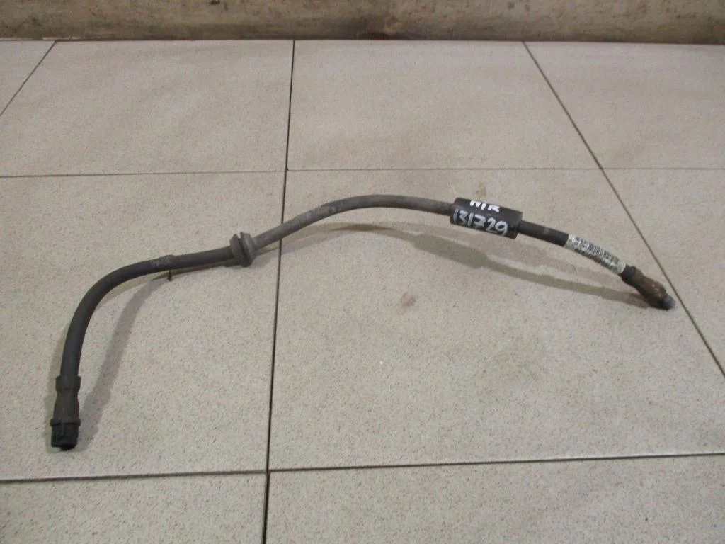 Шланг тормозной передний Mercedes-Benz GL-Class 2011 X164