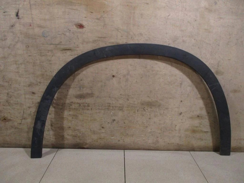 Накладка переднего крыла левого Mercedes-Benz GLA-Class X156