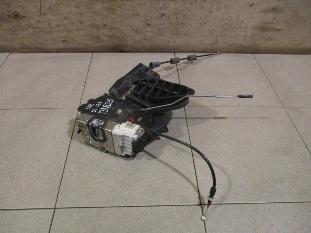 Замок двери задней правой Mercedes-Benz GL-Class 2011 X164