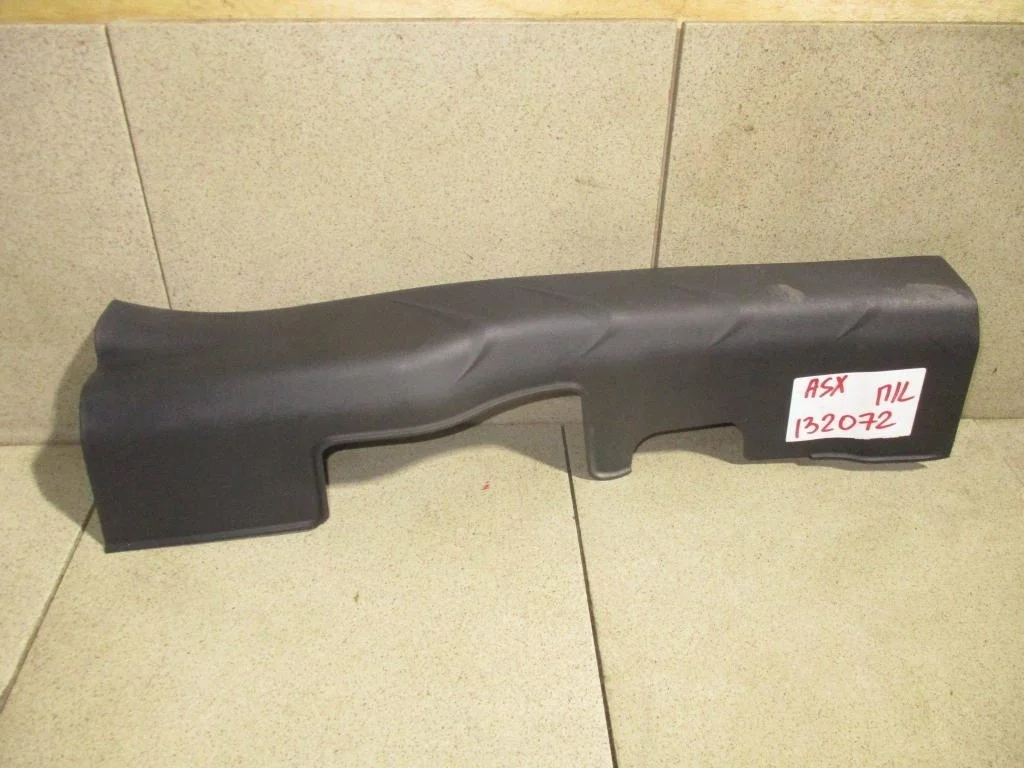 Накладка порога внутренняя Mitsubishi ASX 2017